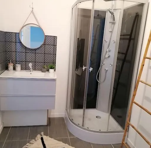 Maison Proche La Rochelle Apartamento *